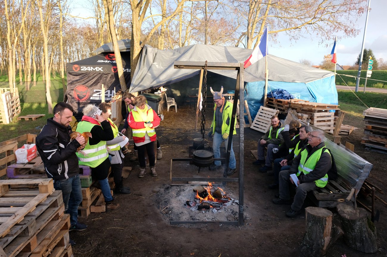 hadj_giletsjaunes_003.jpg