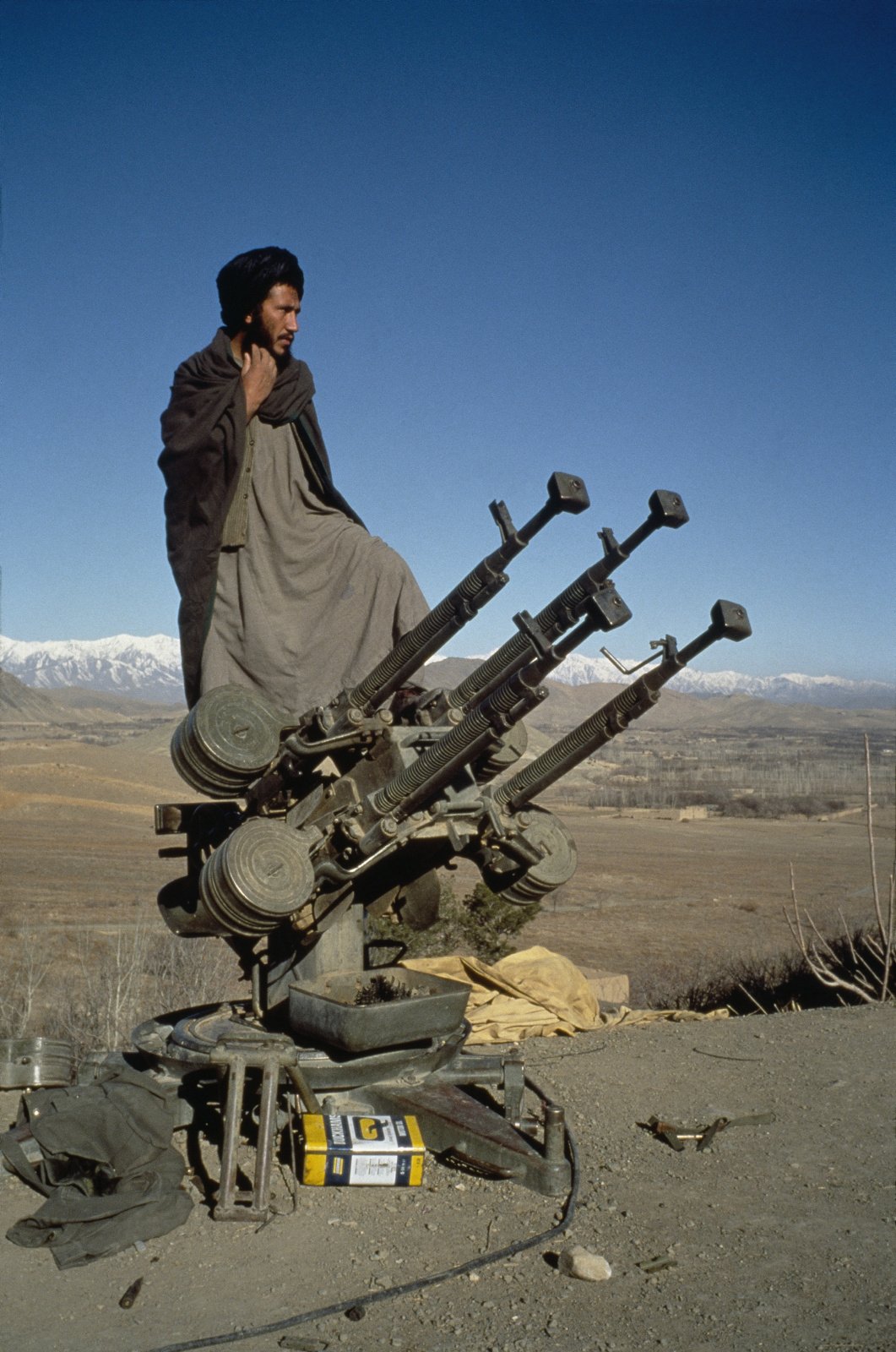 dupont_afghanistan1996_001.jpg