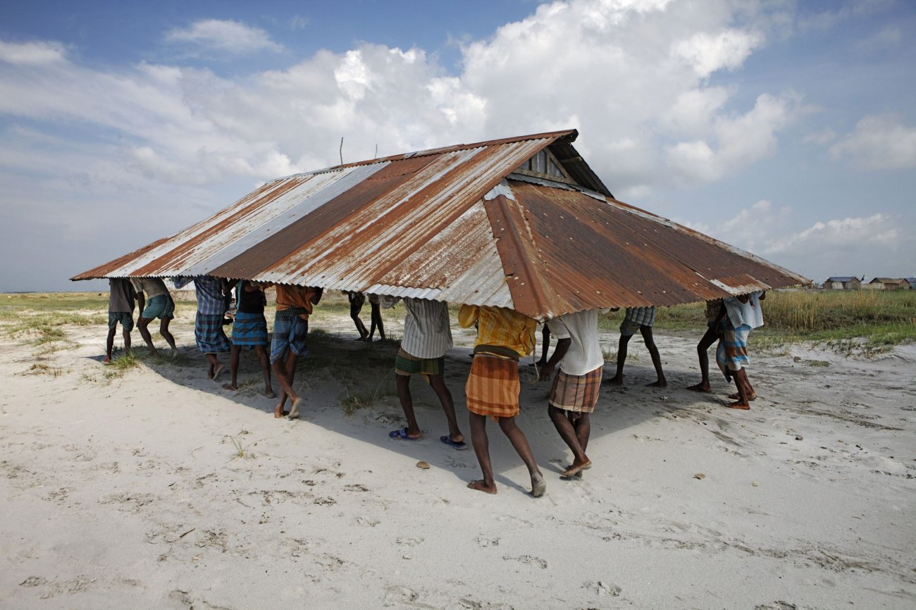 bendiksen_bangladesh_015.jpg