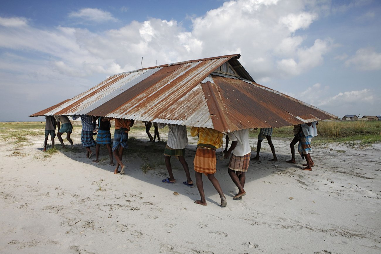 bendiksen_bangladesh_015.jpg